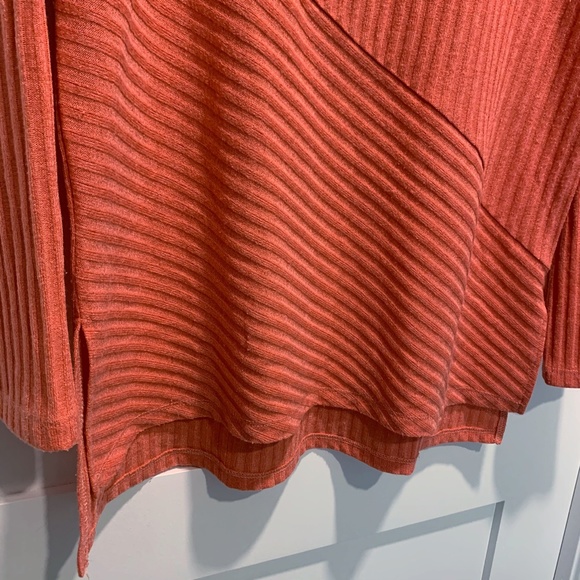 Soft Surroundings Tressa Tunic Hi-Low Sweater - Picture 4 of 9